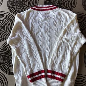 Tommy Hilfiger Sweaters.